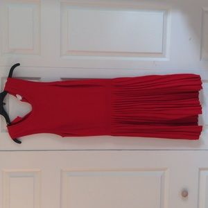 Sleeveless Pleated Dress